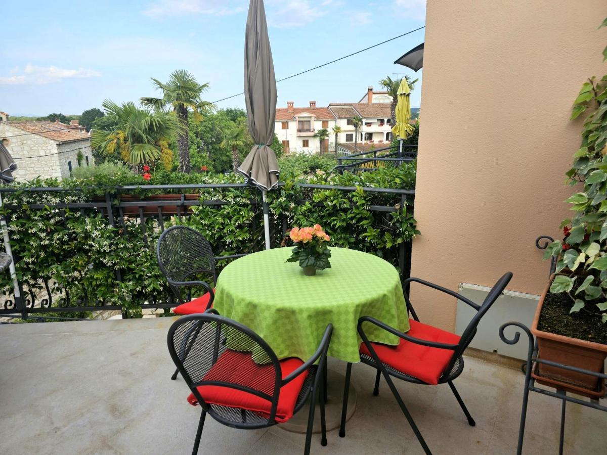 Alda-App Apartamento Funtana Exterior foto