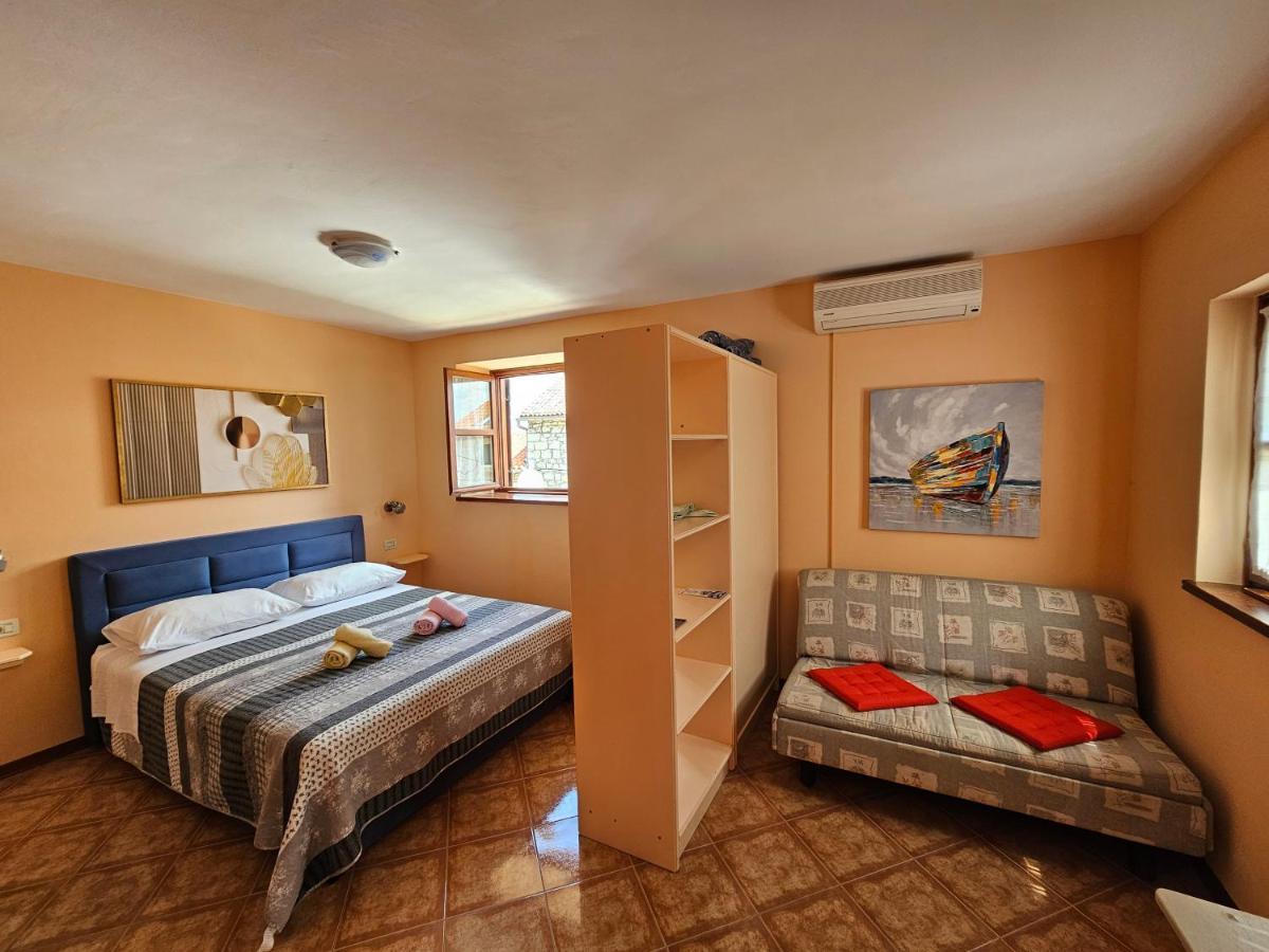 Alda-App Apartamento Funtana Exterior foto